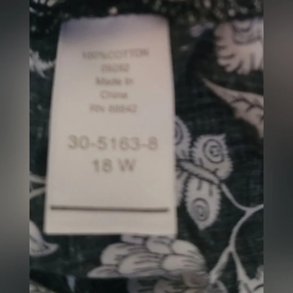 Roaman's Black and White Floral Button Down - Picture 4 of 4